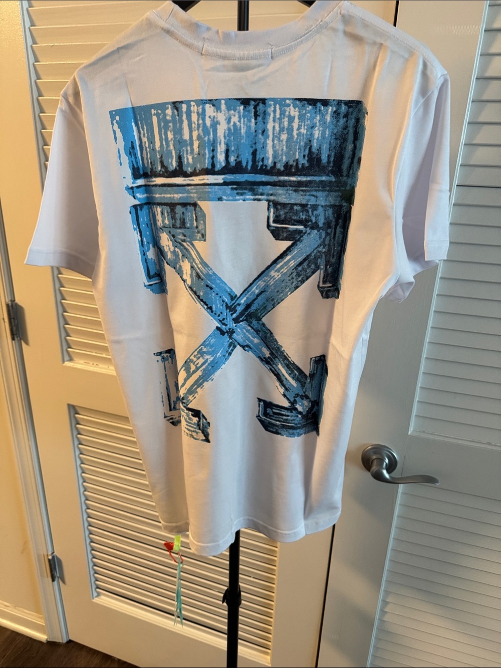 Off-White Back Arrow Pattern
Printing Round Neck Short Sleeve Loose Fit White